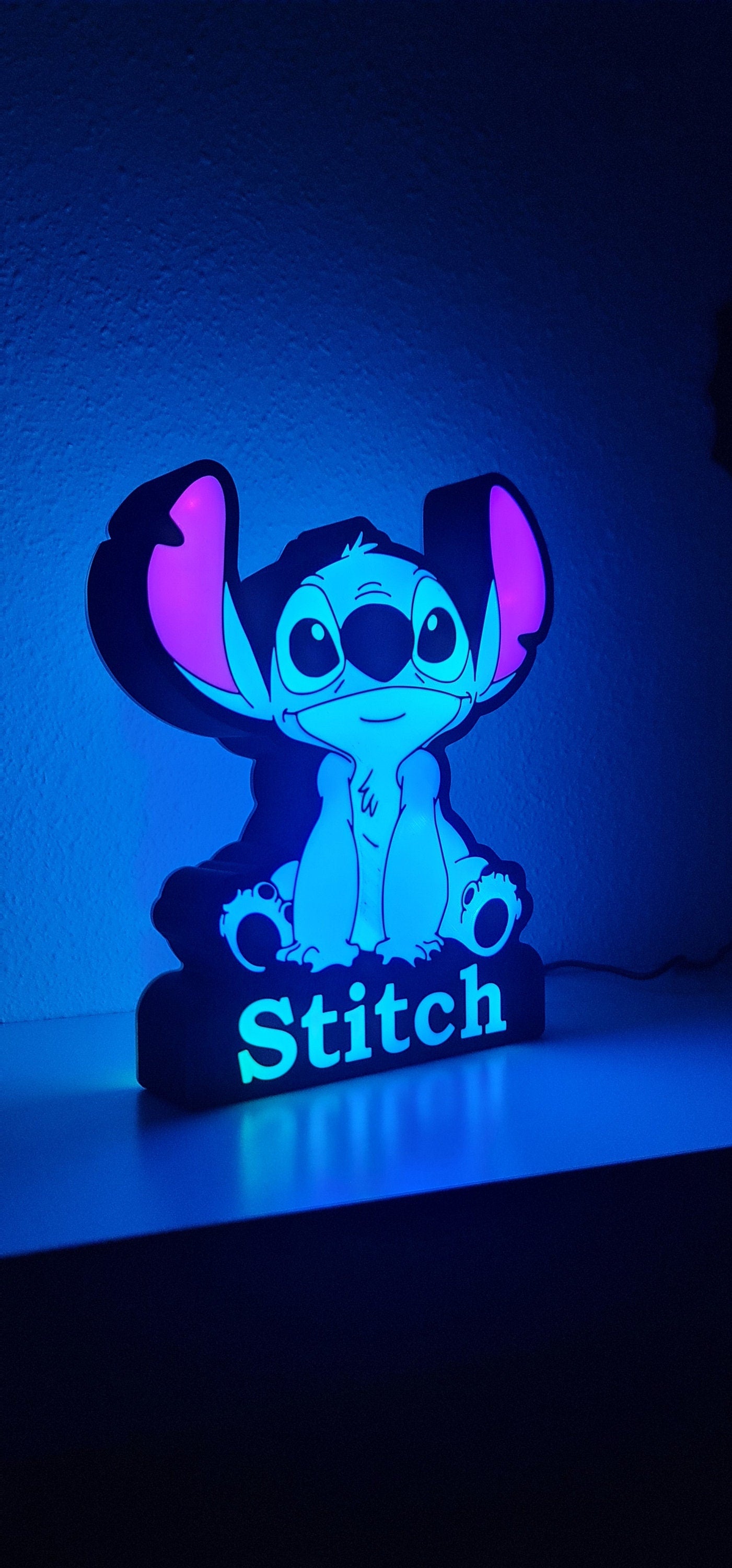 Lámpara LED de Stitch