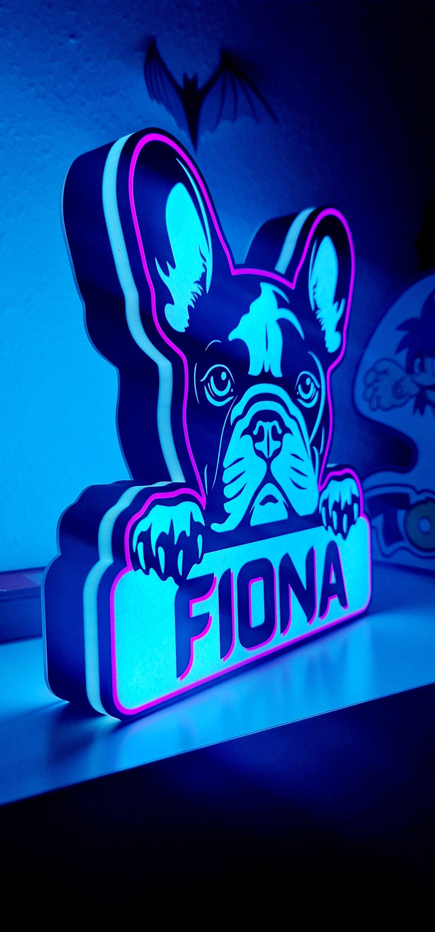 LED-Leuchte mit der Bezeichnung „Perro y Raza“.