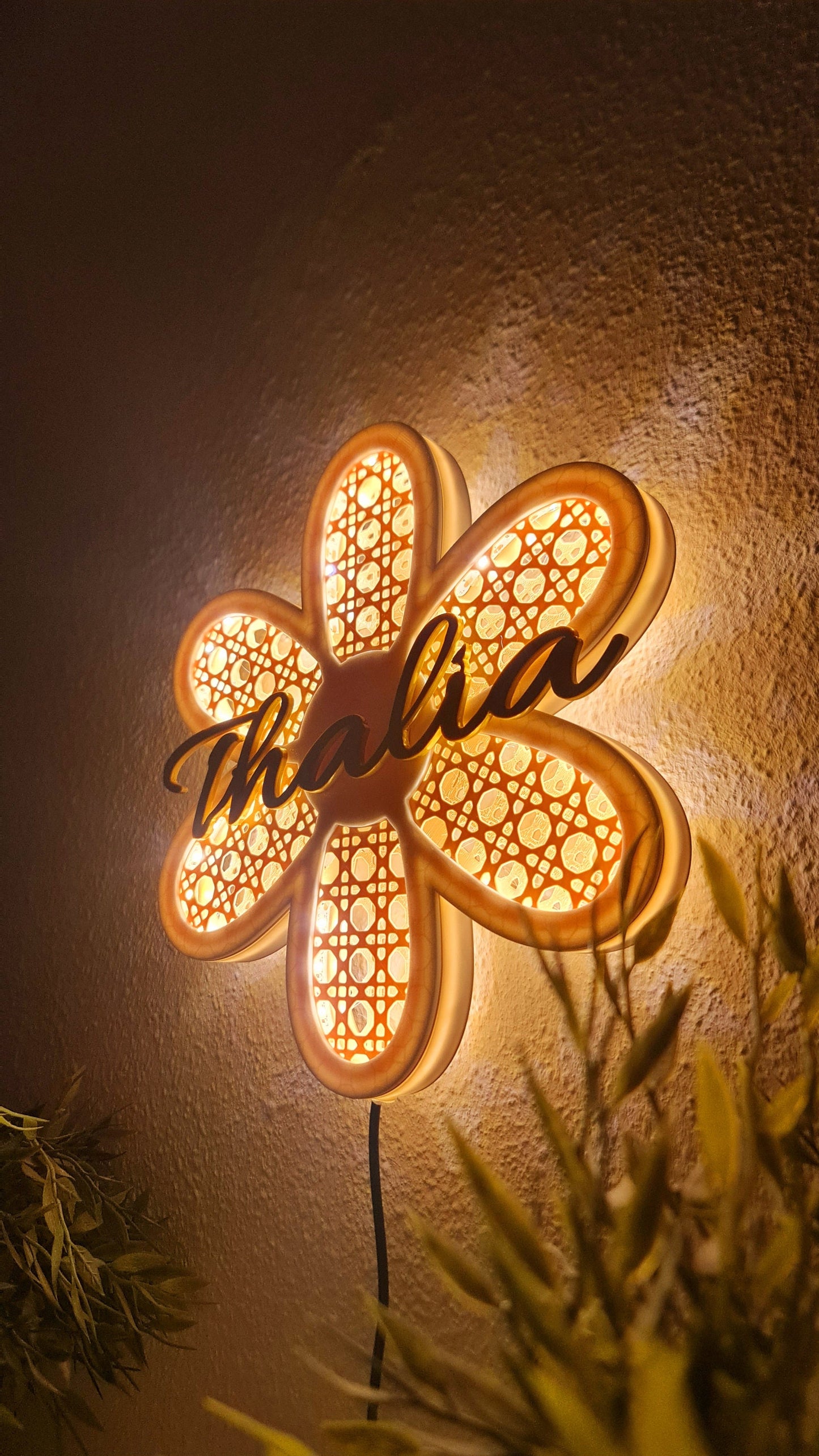 Handcrafted Rattan-Style Daisy Flower Wall Light with Personalized Name