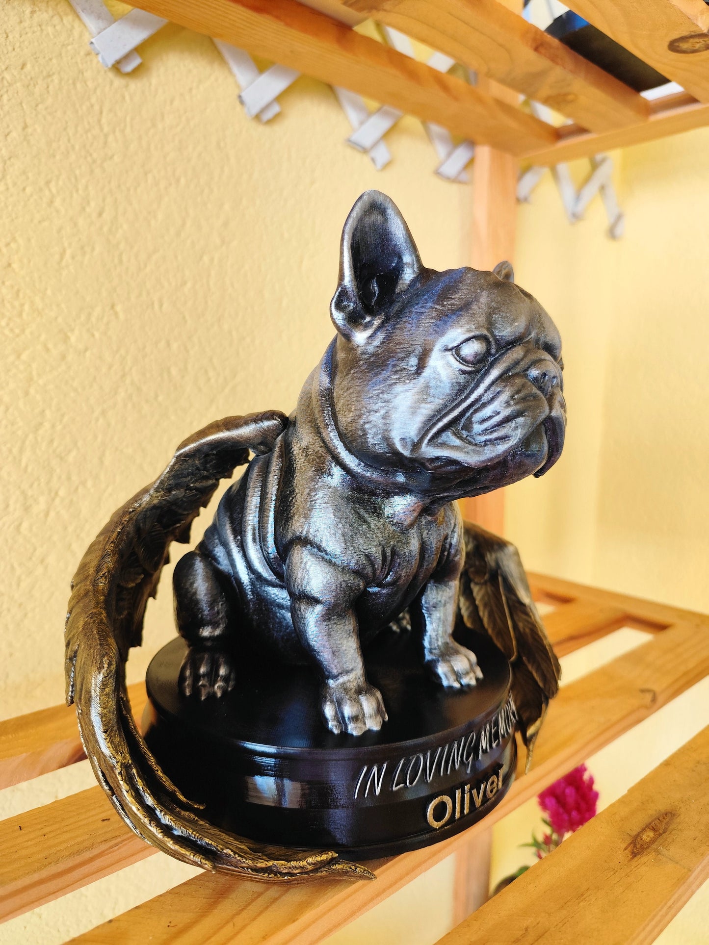 Custom Pet Memorial Statue with Angel Wings – Personalized French Bulldog Tribute