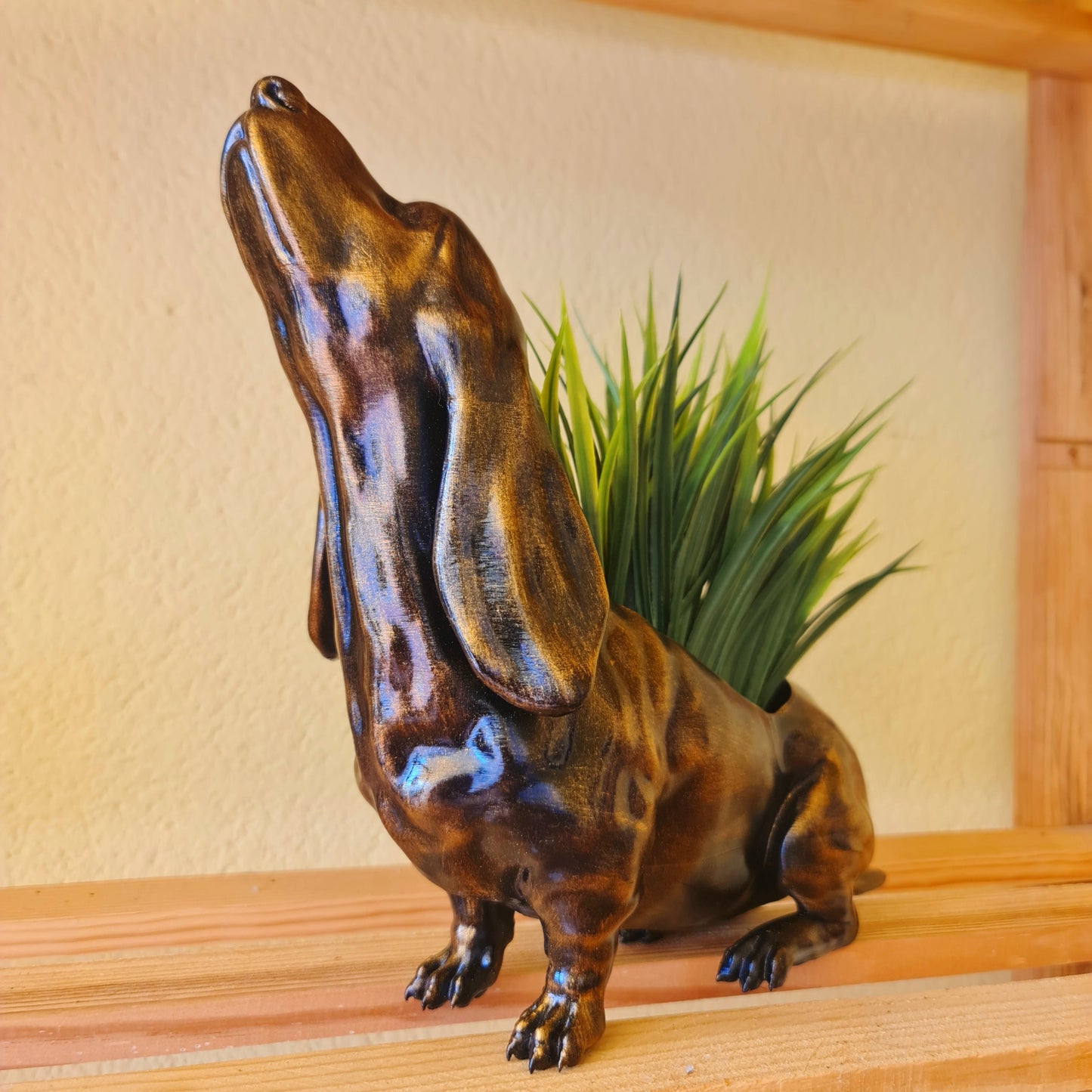 Basset Hound Planter - Capturing Elegance in Stunning Detail