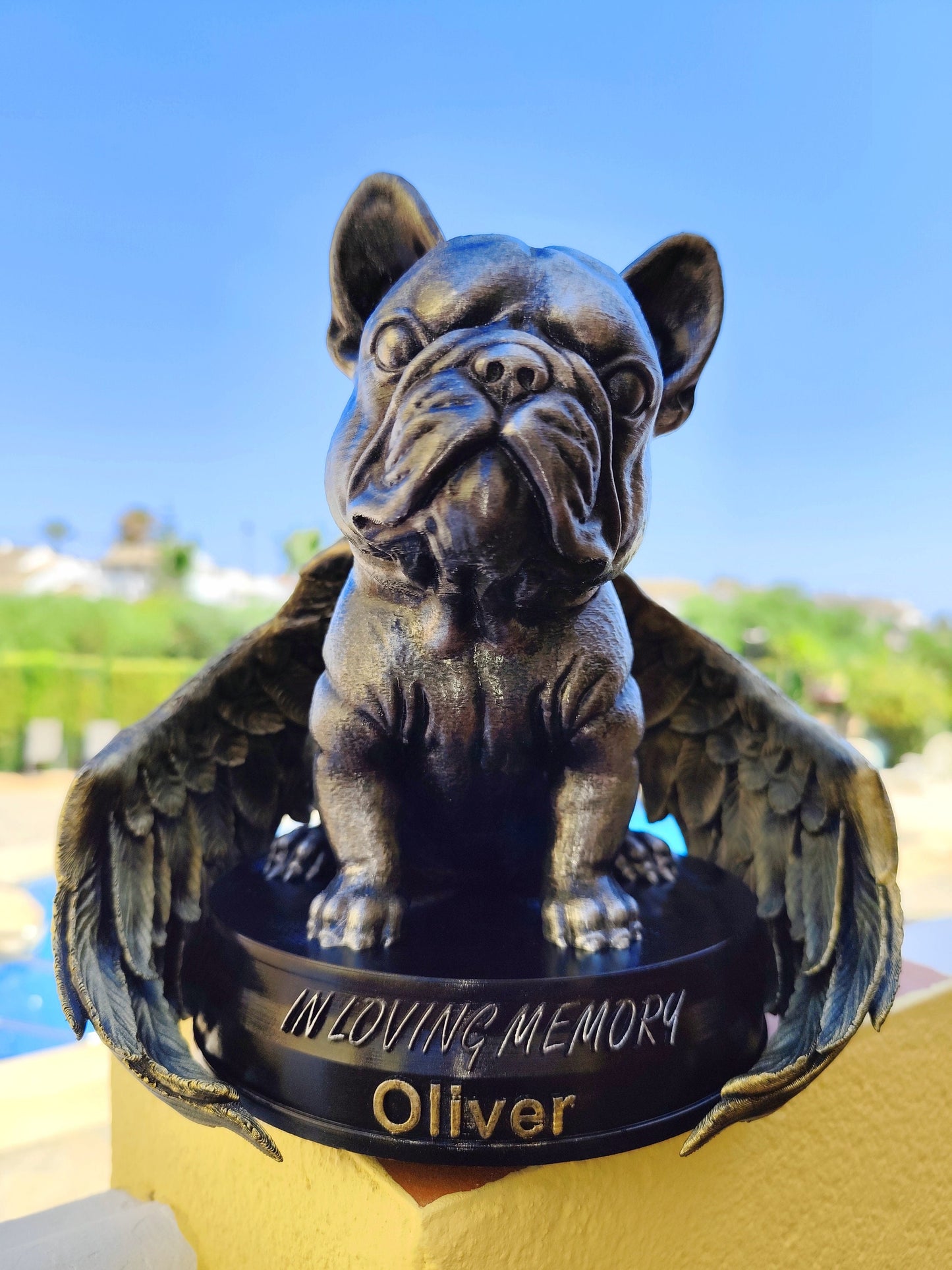 Custom Pet Memorial Statue with Angel Wings – Personalized French Bulldog Tribute