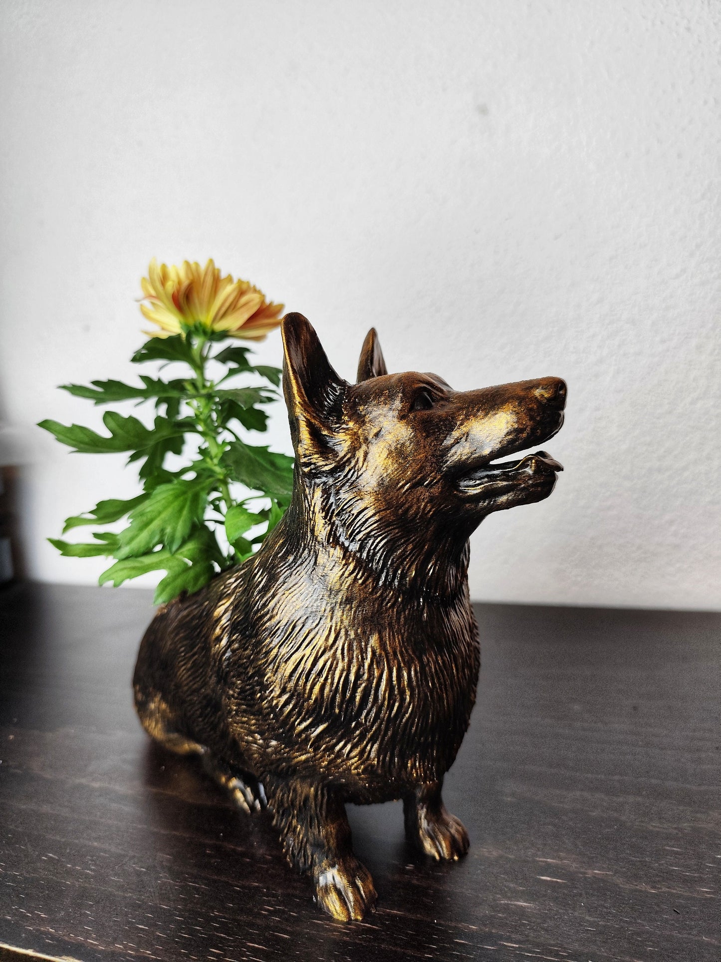 Handbemalter Corgi-Übertopf – Silberpatina, Gold- oder Bronze-Finish, Sukkulententopf für Hundeliebhaber